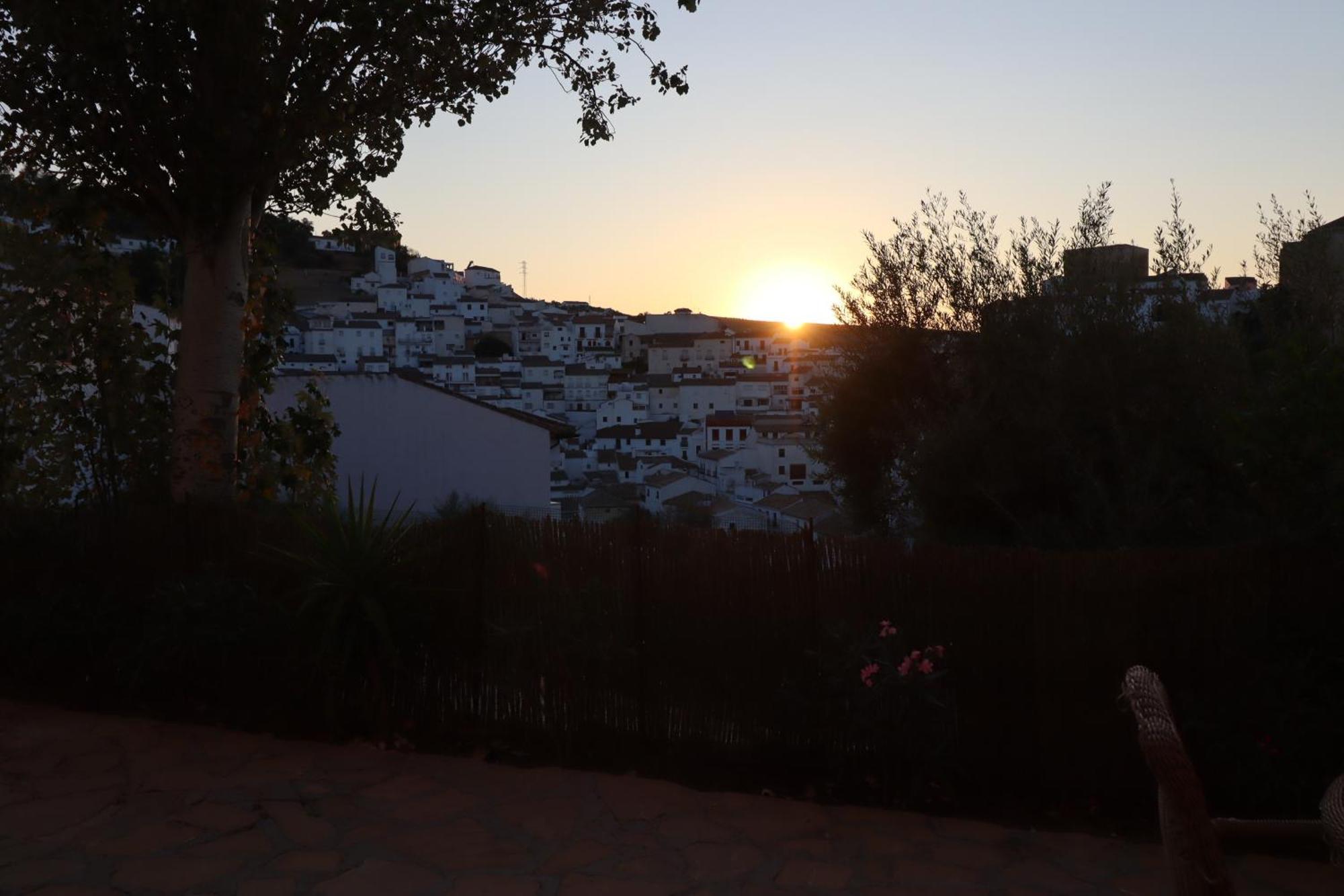 Apartamento El Mirador Del Parque Setenil De Las Bodegas Dış mekan fotoğraf