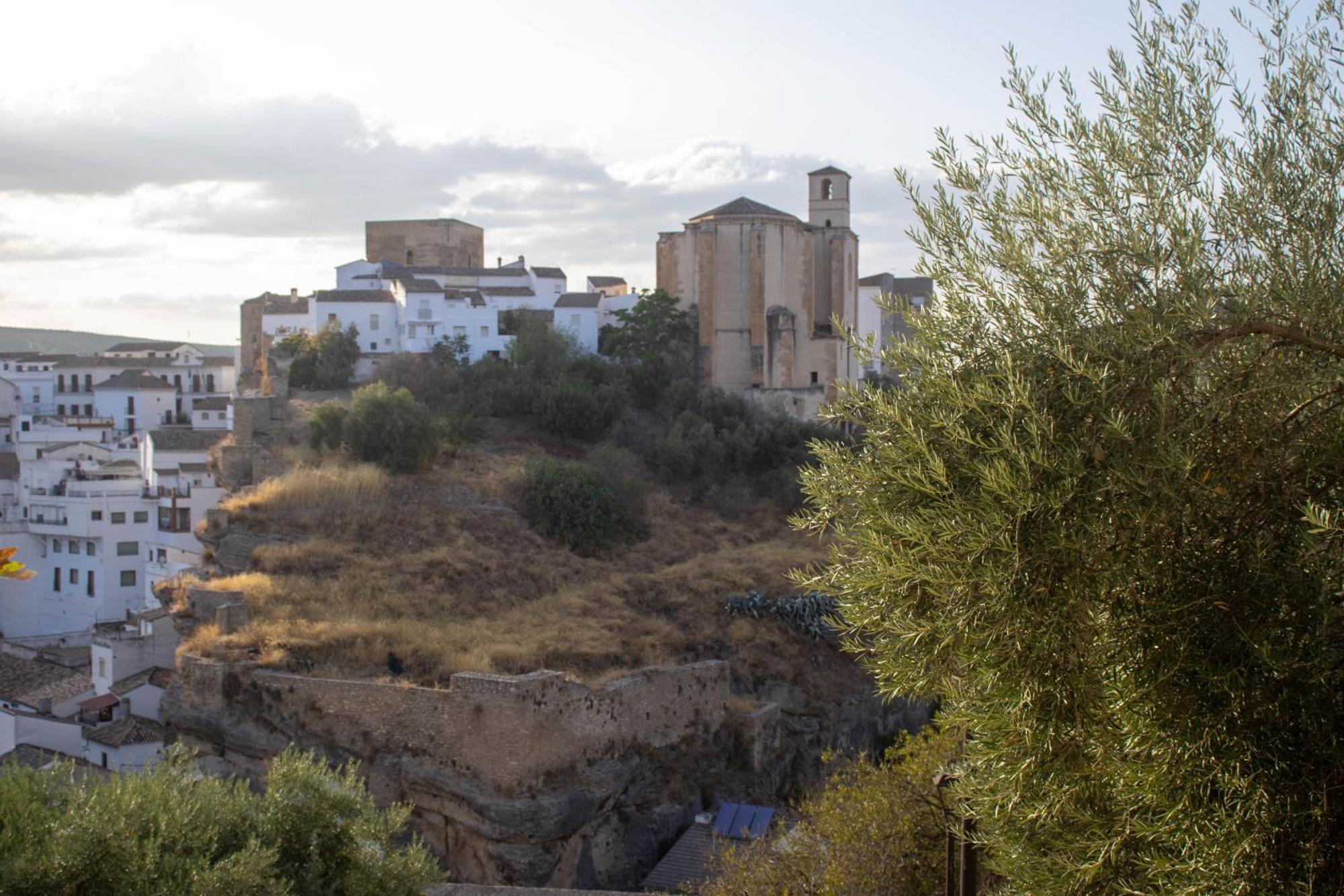 Apartamento El Mirador Del Parque Setenil De Las Bodegas Dış mekan fotoğraf