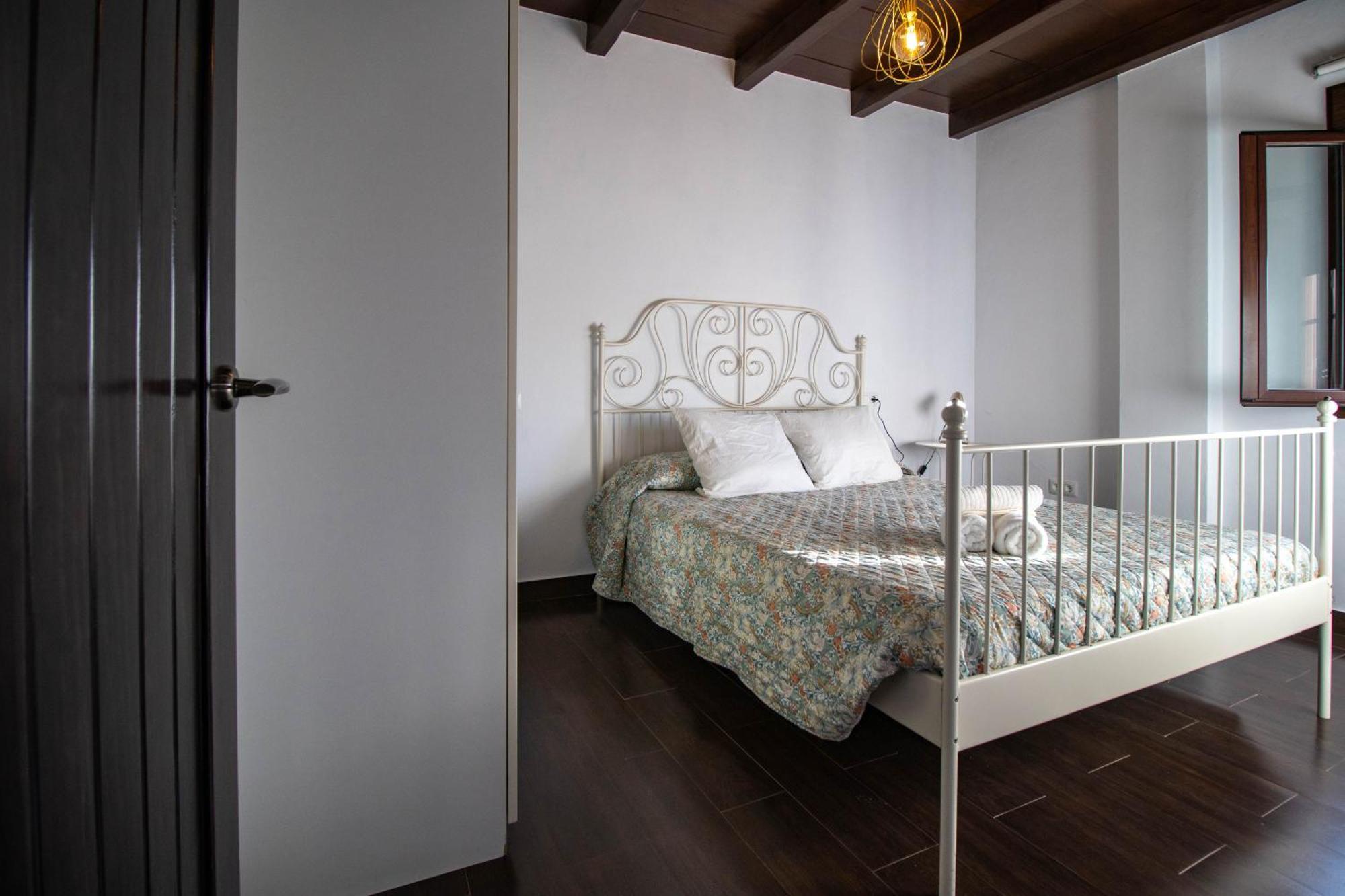 Apartamento El Mirador Del Parque Setenil De Las Bodegas Dış mekan fotoğraf
