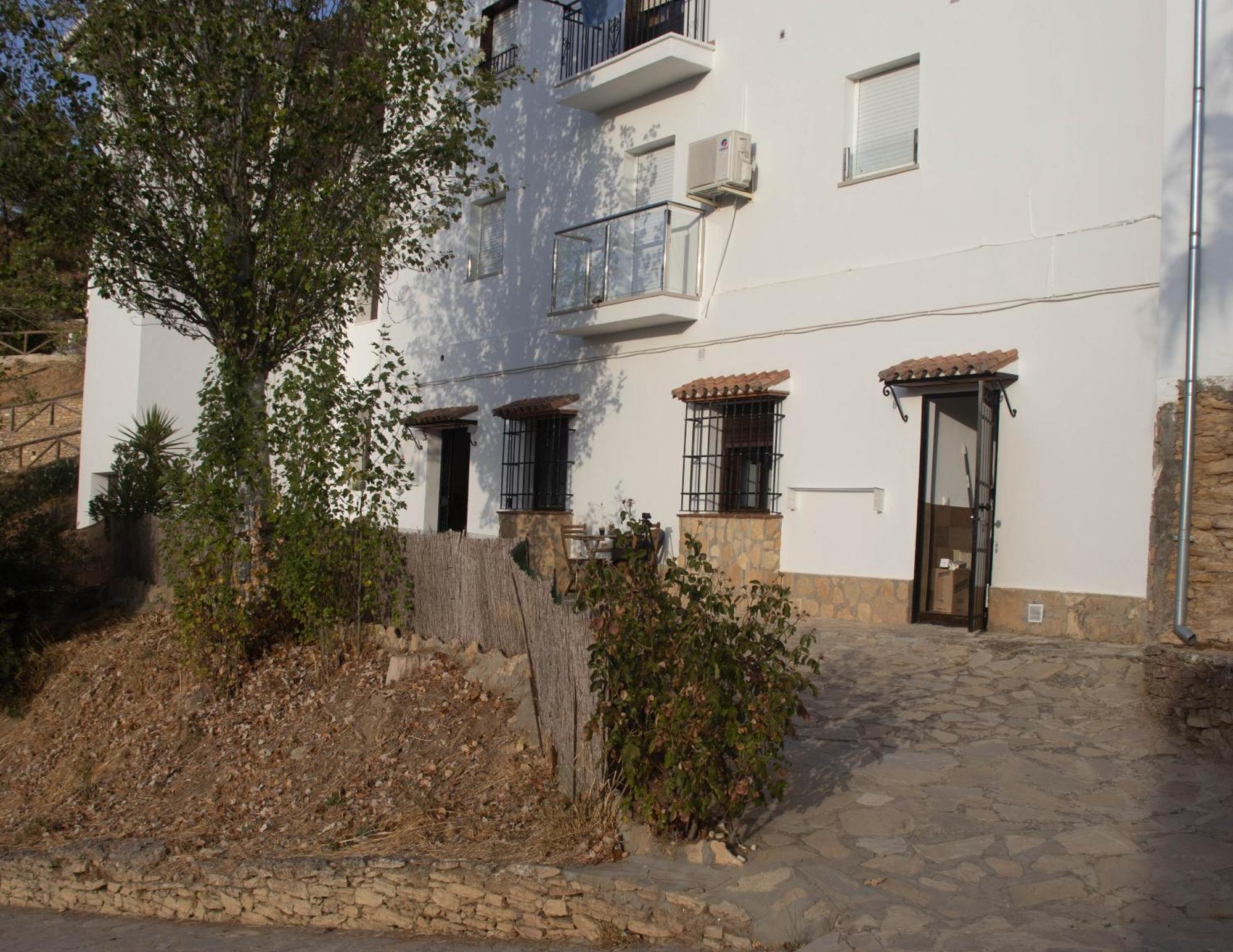 Apartamento El Mirador Del Parque Setenil De Las Bodegas Dış mekan fotoğraf